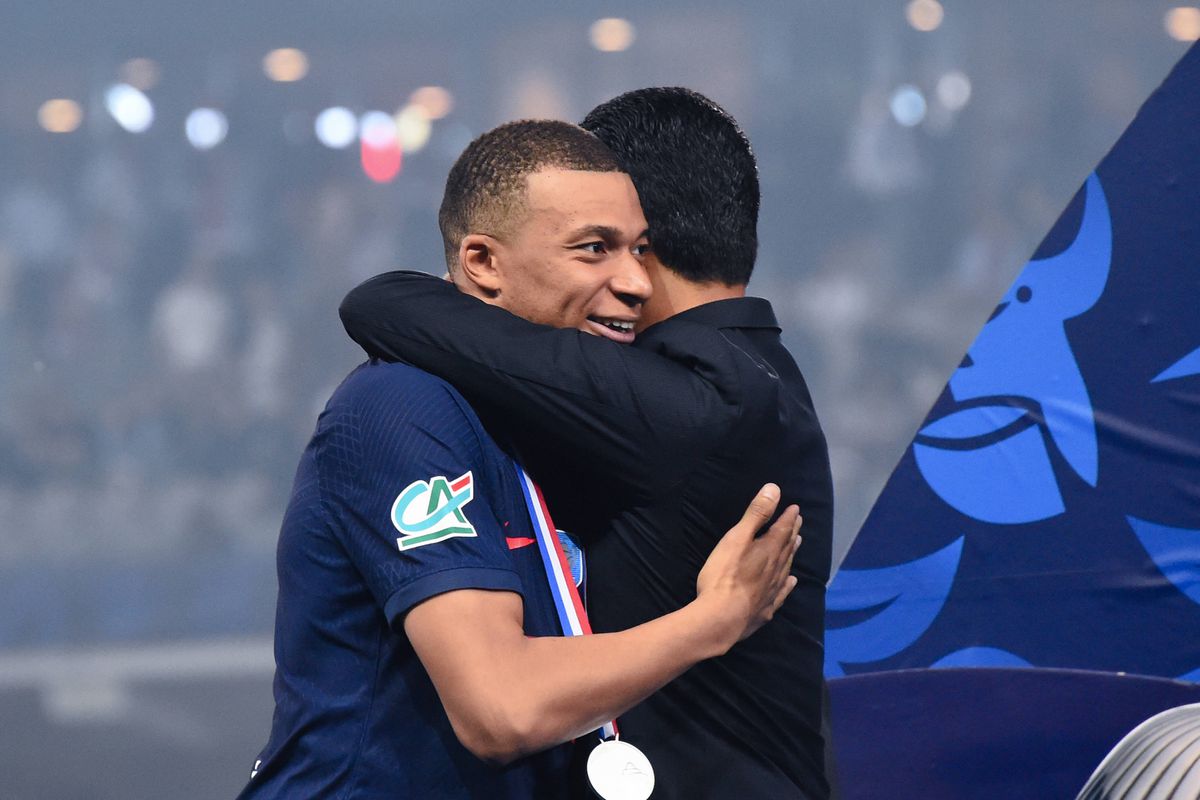 Presidente do PSG agradece a Mbappé: «Champions? Tivemos sorte este ano…»