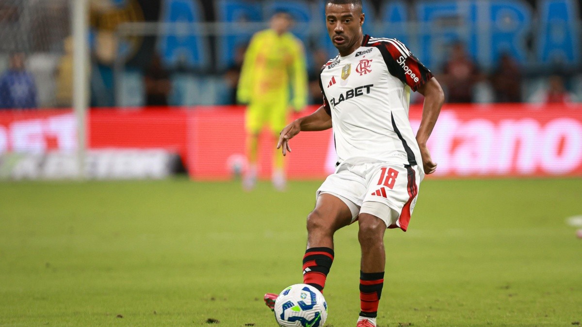 Flamengo desmente boatos sobre corte de De La Cruz do Mundial de Clubes