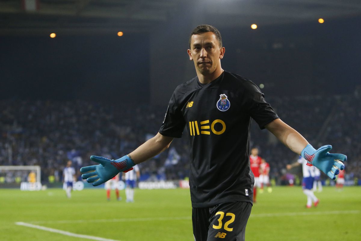 O registo de Marchesín frente ao Benfica que agrada ao Boca Juniors