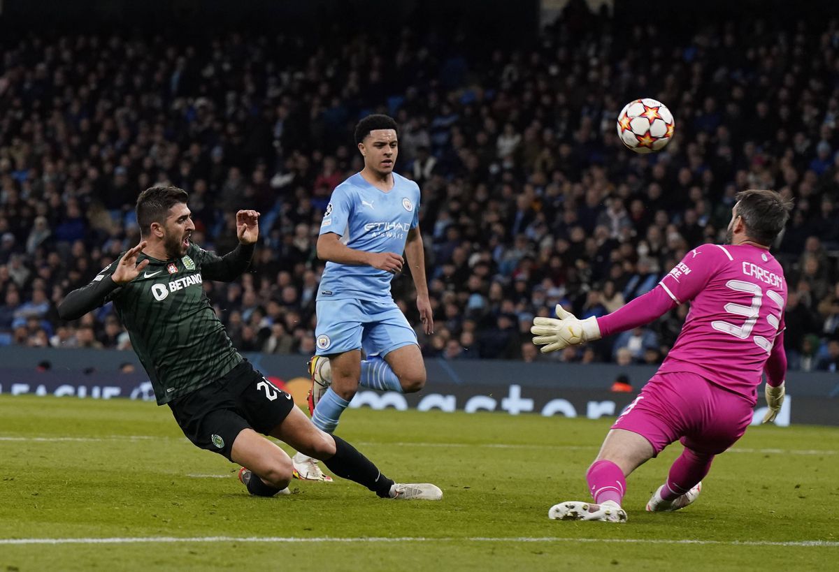Seis épocas e dois jogos (incompletos) depois, guarda-redes deixa Manchester City 