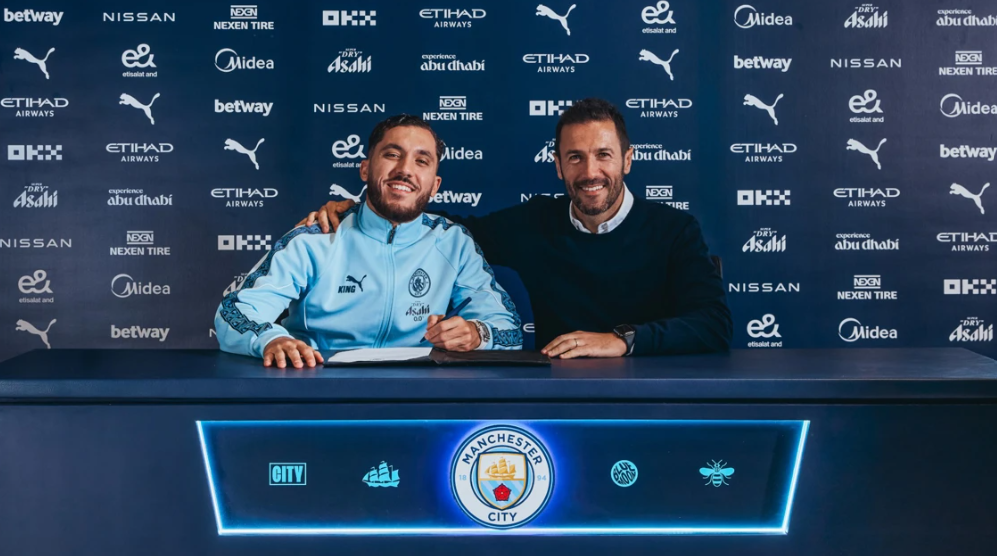 Mercado oficial: Hugo Viana apresenta novo reforço de peso para Guardiola