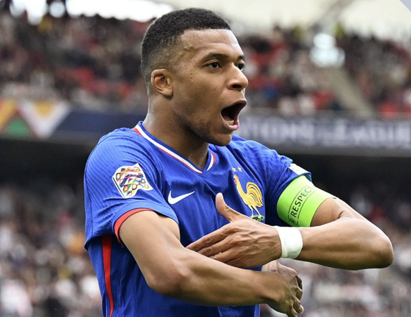 Alemanha-França, 0-2 Magnifique: Mbappé atira Alemanha para fora do pódio da Liga das Nações