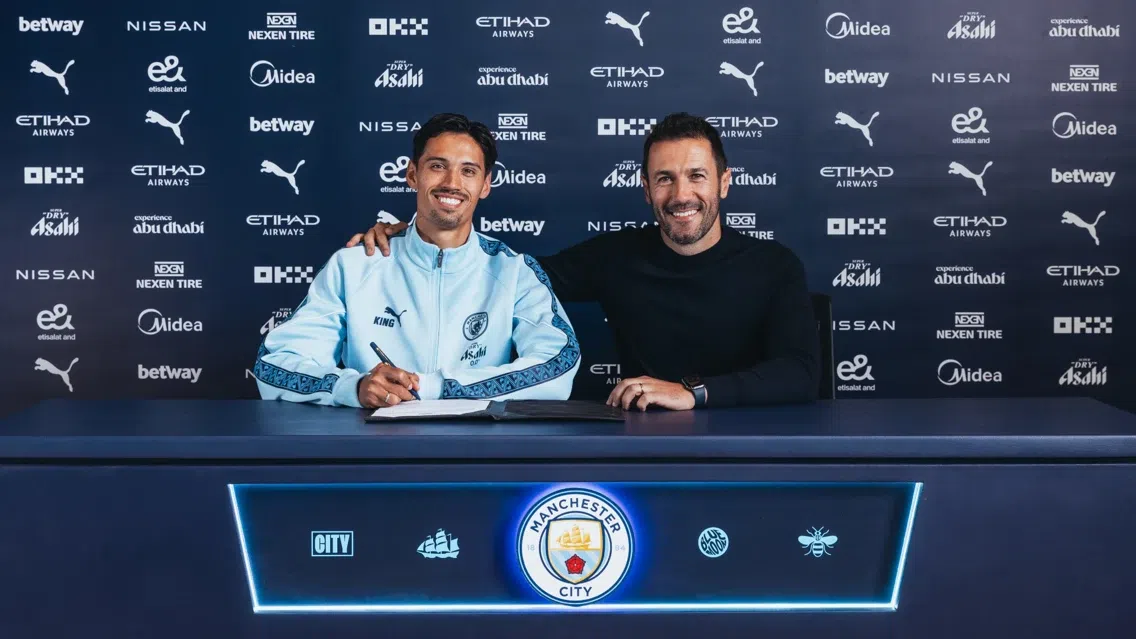 Manchester City anuncia Reijnders de forma criativa