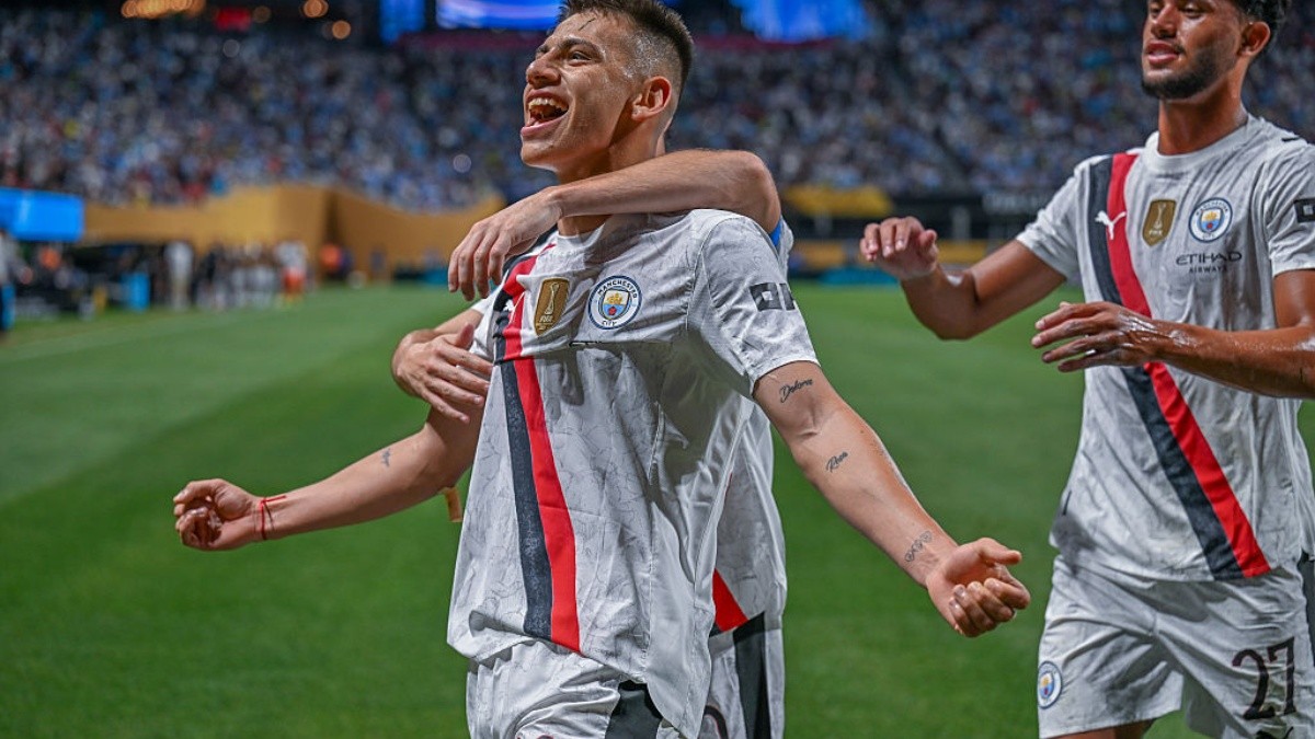 Manchester City goleia o Al Ain e se classifica às oitavas do Mundial de Clubes