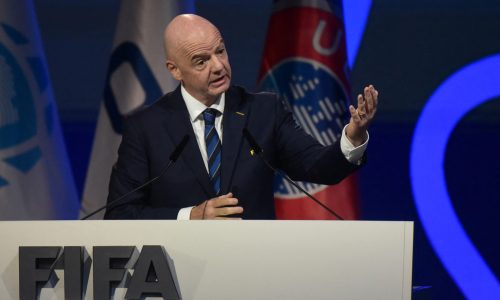 Fifa atualiza Código Disciplinar com multa milionária para racismo