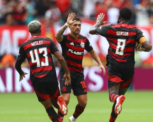 Flamengo perde para o Bayern de Munique e está eliminado do Mundial de Clubes