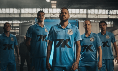 Santos divulga vídeo com detalhes da ‘lendária’ camisa azul; modelo está na pré-venda