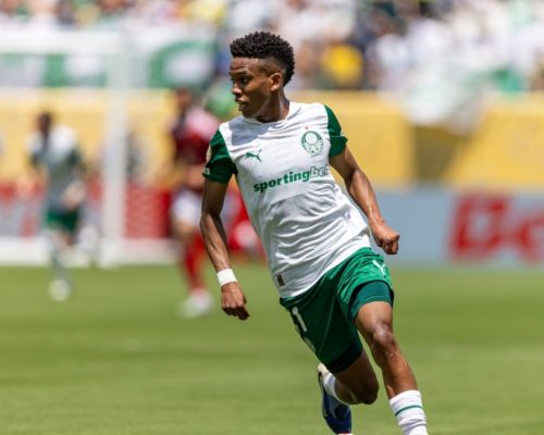 Abel Ferreira, do Palmeiras, compara Estêvão a Messi e CR7: ‘Ninguém joga sempre bem’