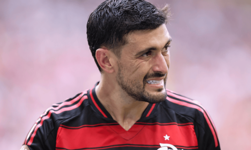 Arrascaeta e Léo Pereira se manifestam após eliminação do Flamengo no Mundial de Clubes