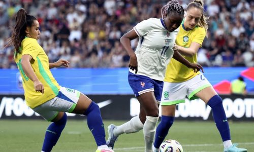 De virada, Brasil perde para a França no último amistoso antes da Copa América Feminina