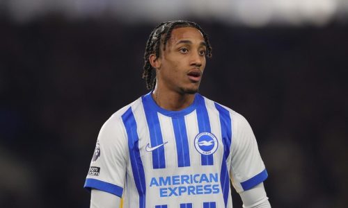Newcastle quer contratar João Pedro, James Trafford e Anthony Elanga
